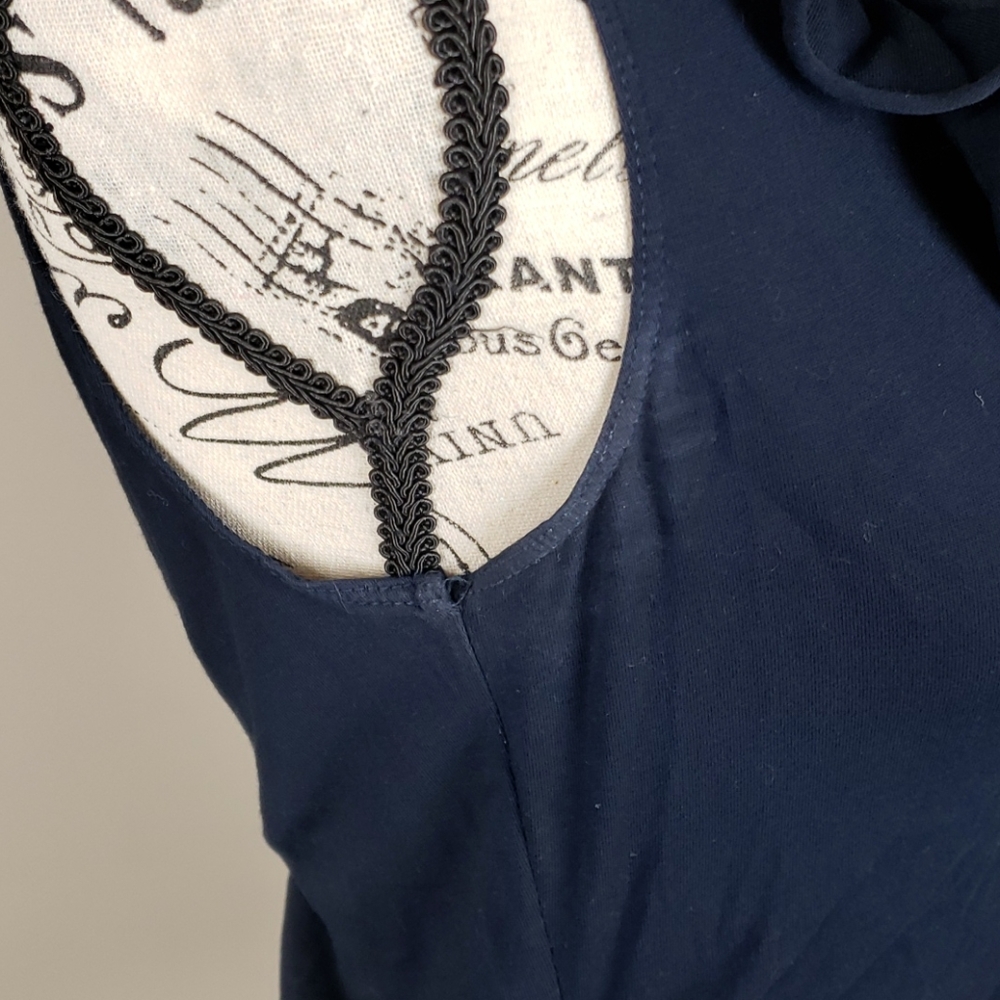 {CAbi} Black π€ Flirty Tank Top - Picture 5 of 8